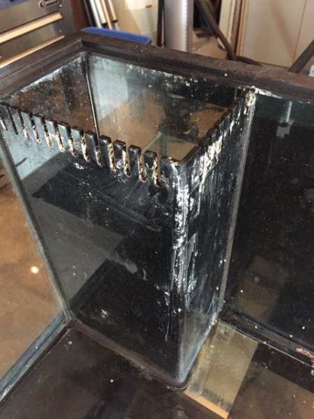 100 gallon Long Corner Box